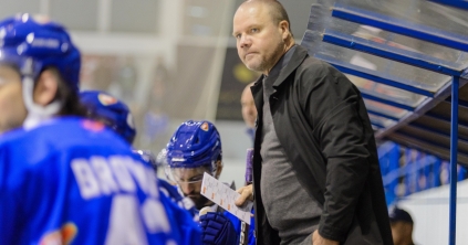 Menesztették az edzőt és két játékost